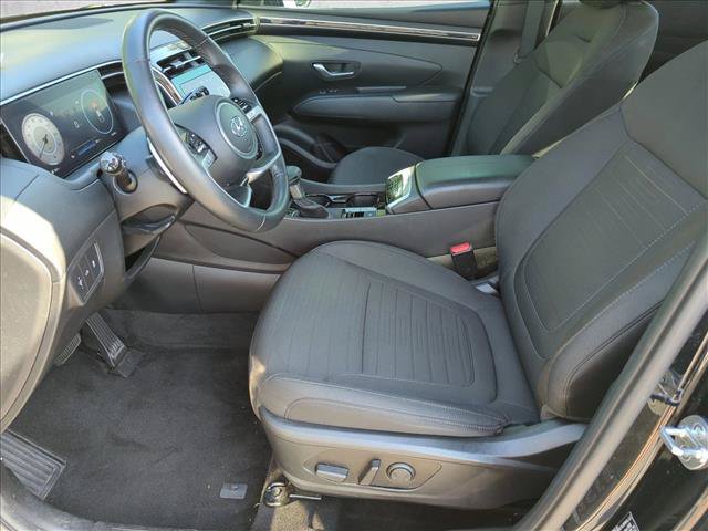 Used 2023 Hyundai Santa Cruz SEL Premium AWD/4WD image 16