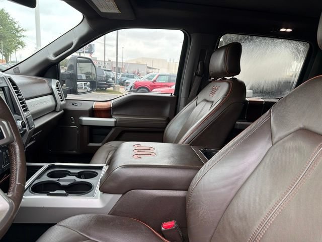Used 2017 Ford F250 King Ranch w/ King Ranch Ultimate Package AWD/4WD image 2