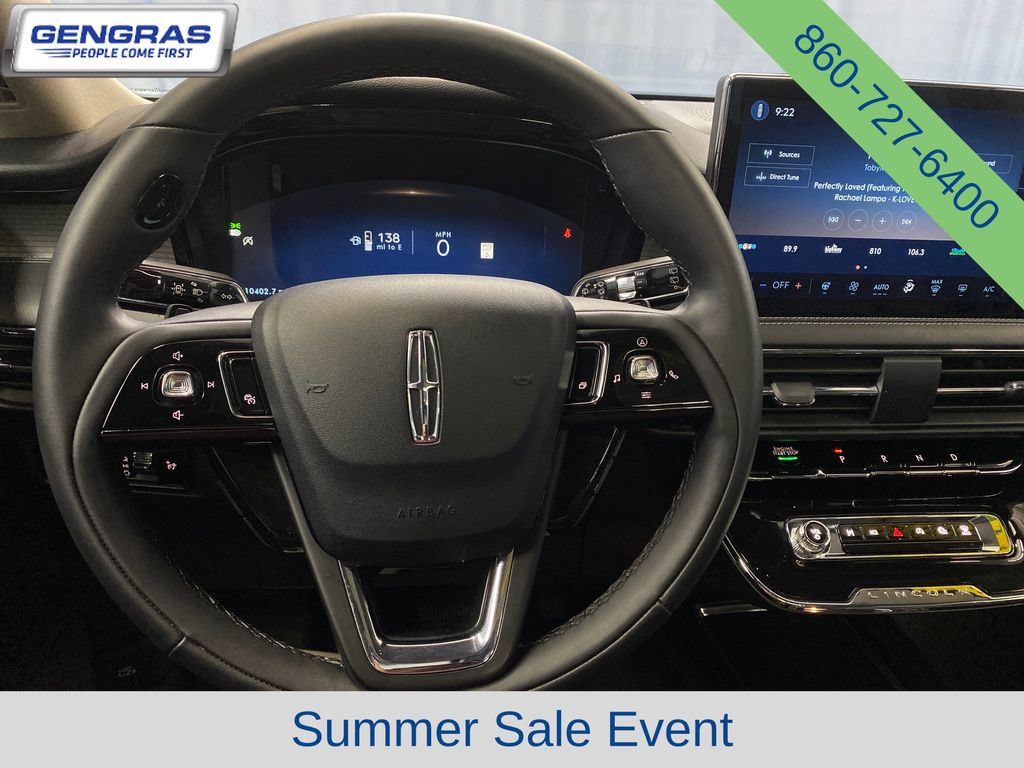 Used 2025 Lincoln Corsair AWD w/ Equipment Group 101A image 20
