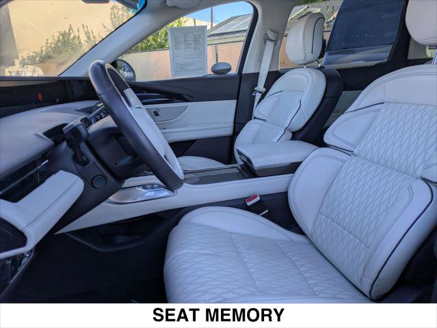 Used 2024 Lincoln Nautilus Black Label w/ Jet Appearance Package (87T) image 22