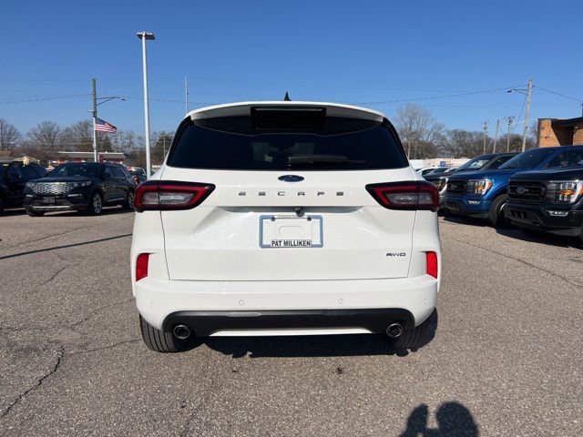 Certified 2024 Ford Escape ST-Line Select w/ Tech Pack #1 AWD/4WD image 5