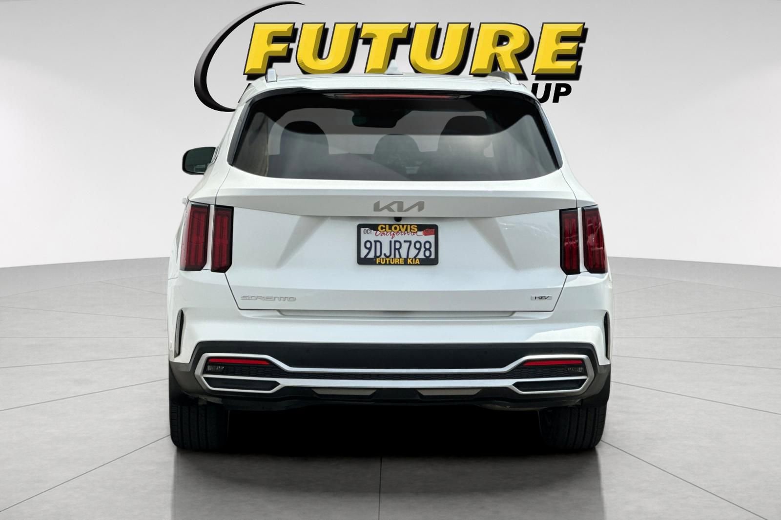 Certified 2023 Kia Sorento SX Prestige w/ Panoramic Sunroof Package AWD/4WD image 5