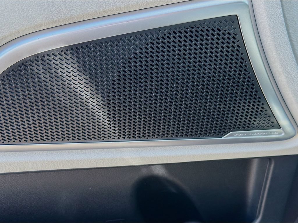 Certified 2024 Kia Telluride S FWD image 22