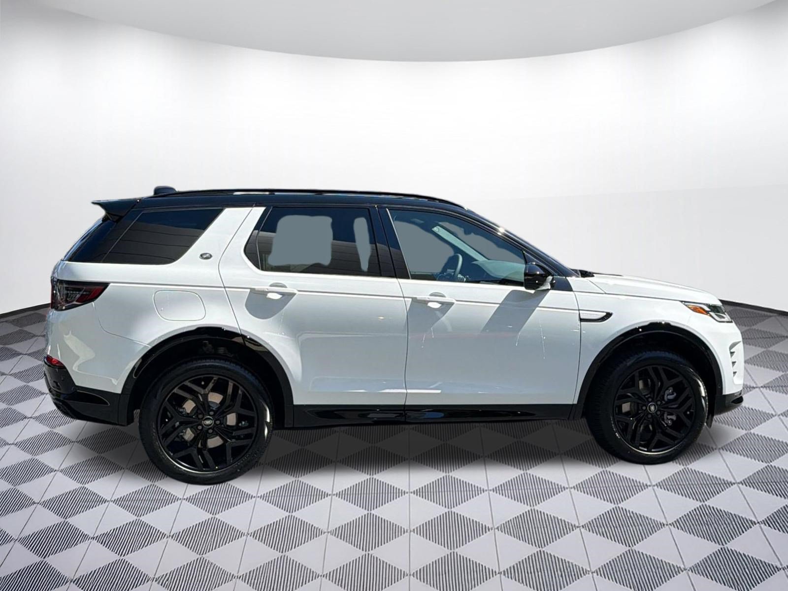New 2026 Land Rover Discovery Sport Landmark AWD/4WD image 8