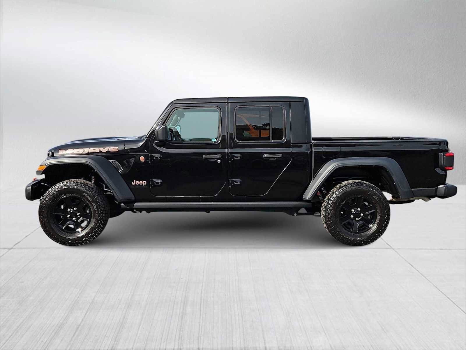 Used 2023 Jeep Gladiator Mojave w/ LED Lighting Group image 5