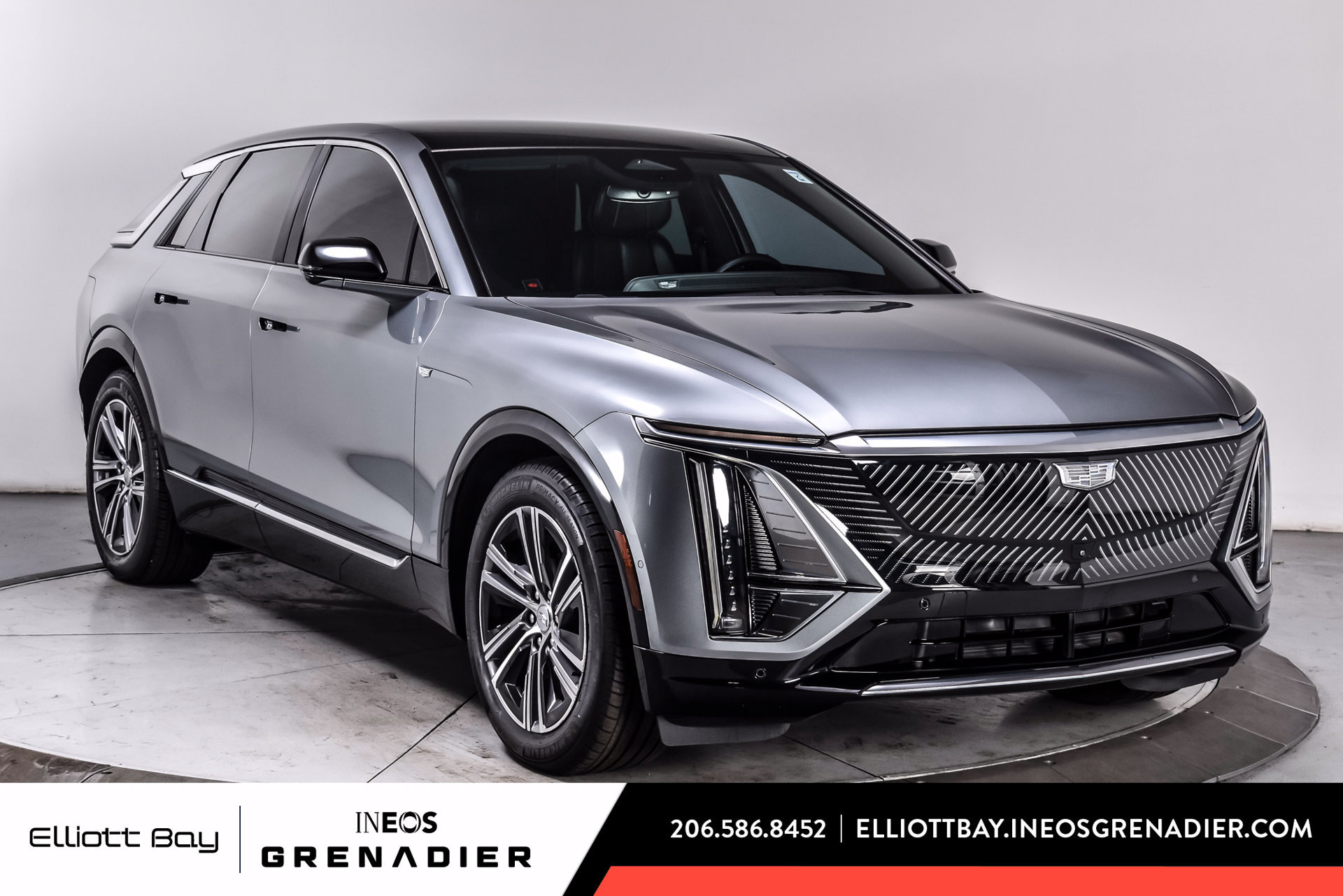 Used 2024 Cadillac Lyriq Luxury w/ LPO, Floor Liner Package AWD/4WD image 1