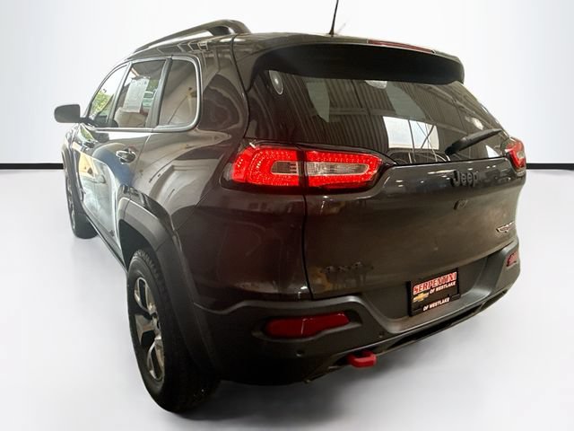 Used 2017 Jeep Cherokee Trailhawk w/ Cold Weather Group AWD/4WD image 29