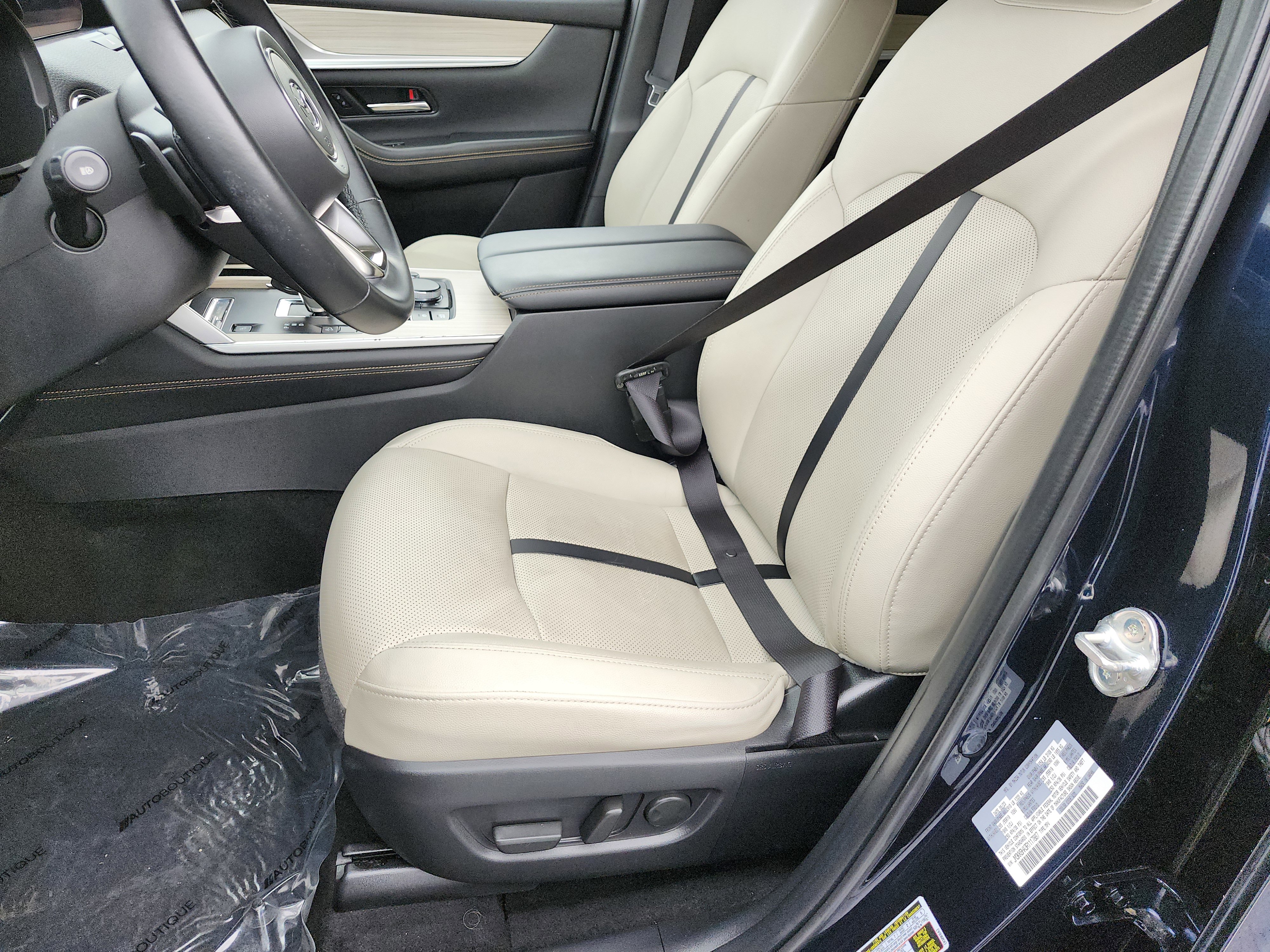 Used 2024 MAZDA CX-90 Plug-In Hybrid w/ Preferred image 19