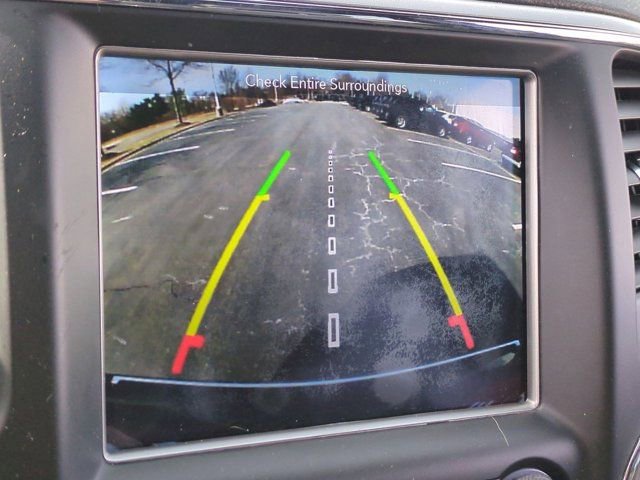 Used 2018 Jeep Grand Cherokee Limited image 14