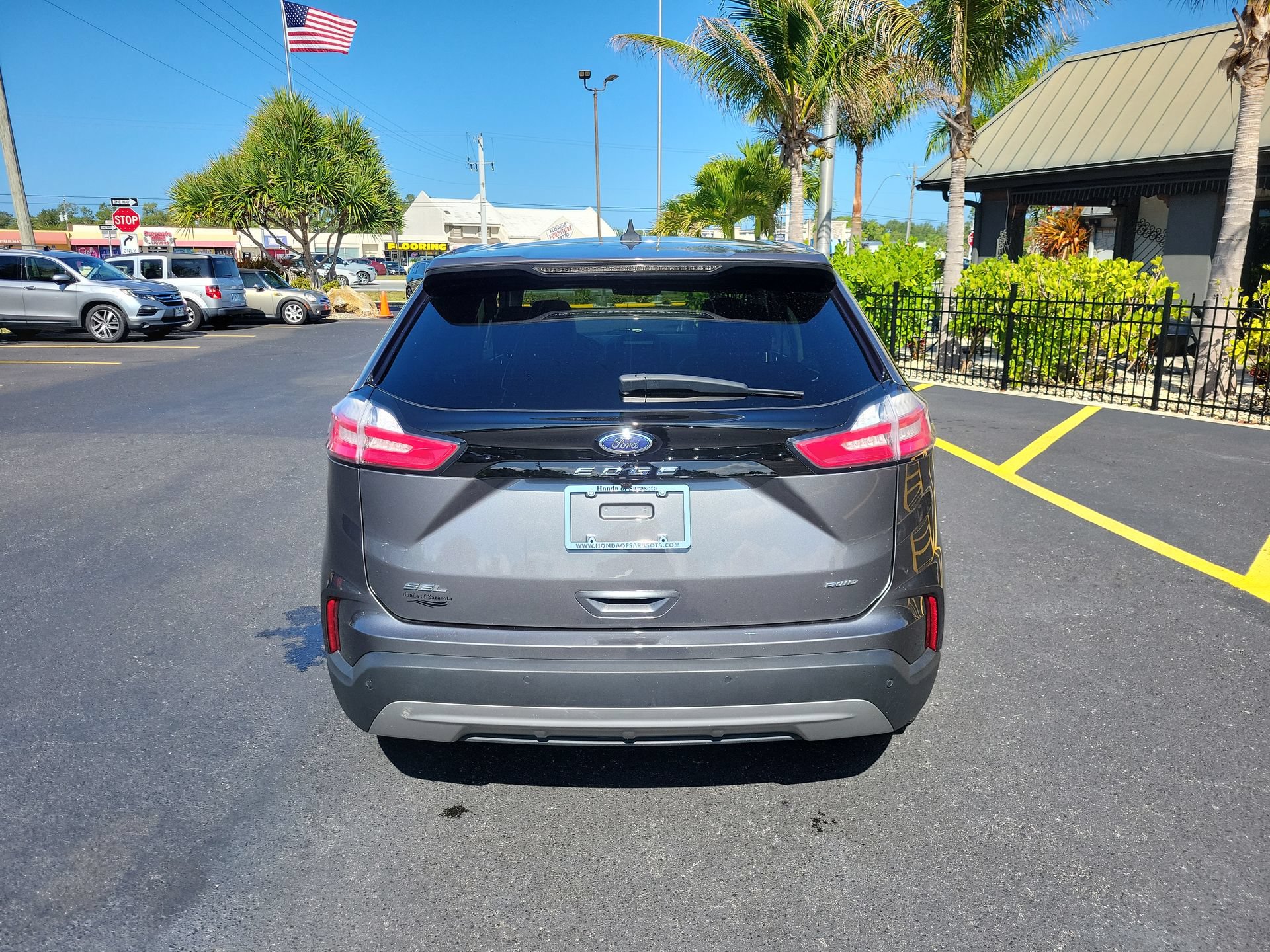Used 2024 Ford Edge SEL AWD/4WD image 8