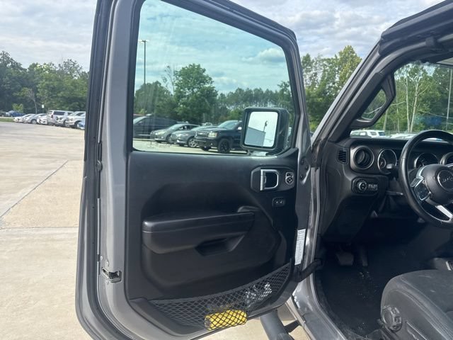 Used 2020 Jeep Gladiator Sport w/ Quick Order Package 24S AWD/4WD image 32