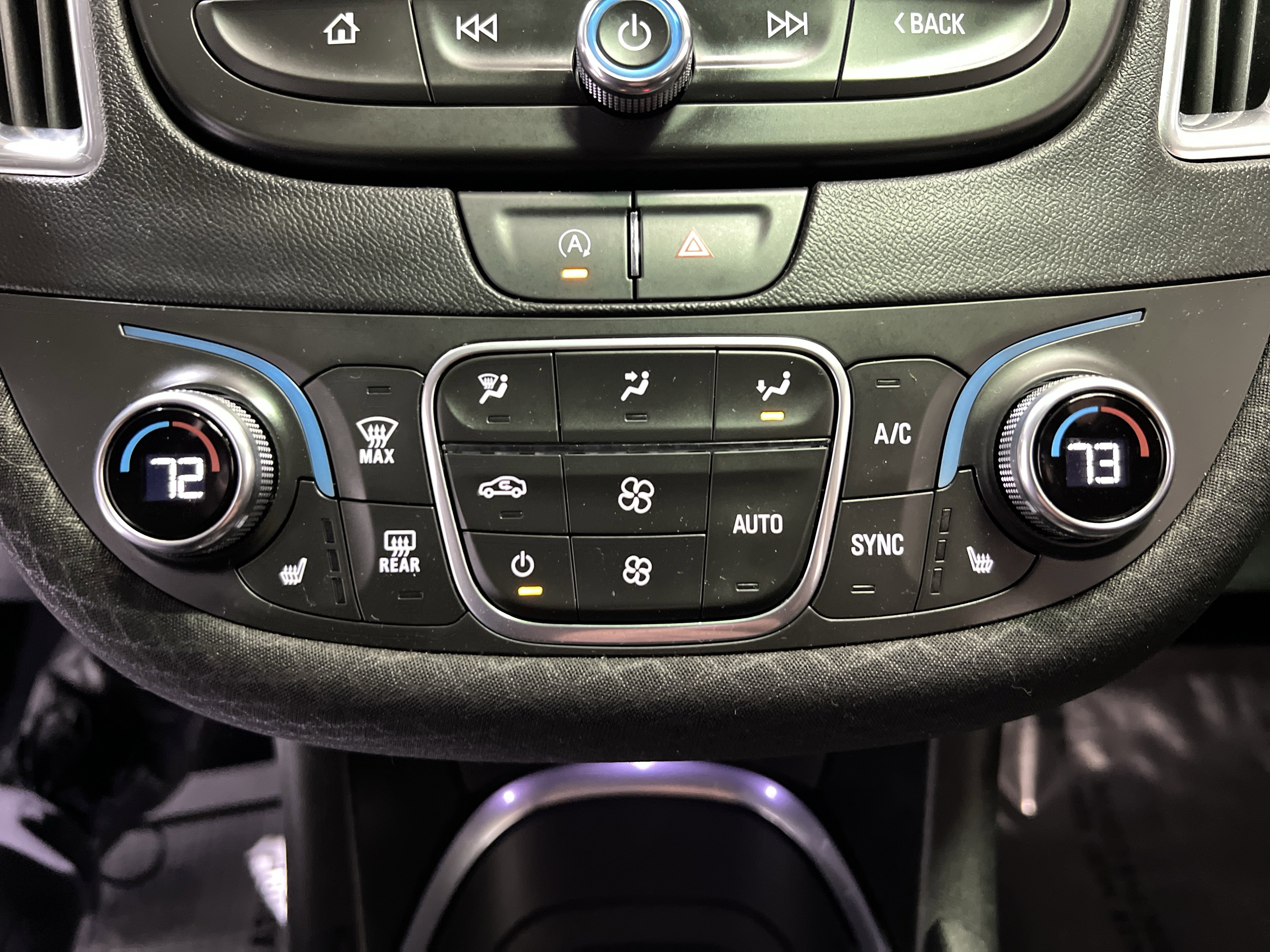 Used 2020 Chevrolet Malibu LT image 20