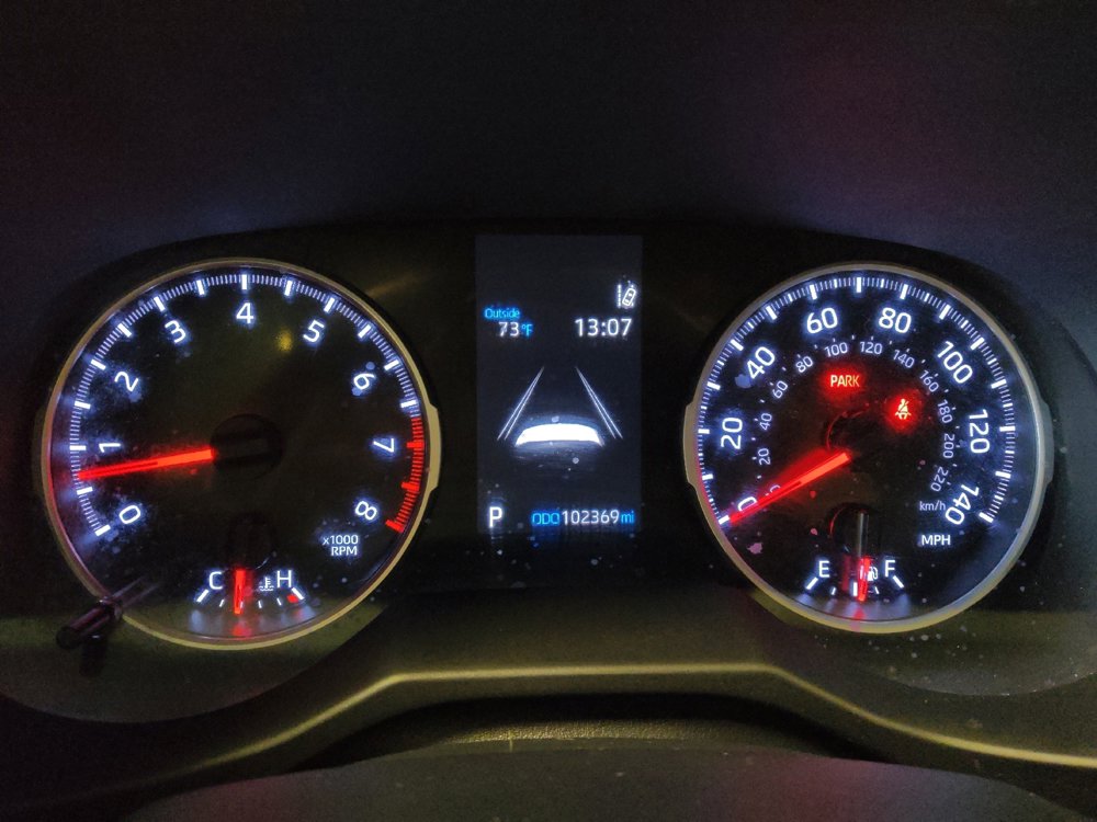 Used 2021 Toyota RAV4 LE w/ Carpet Mat Package (TMS) image 23