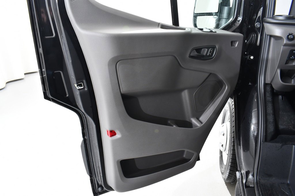 New 2026 Ford Transit 250 148 Medium Roof Extended AWD image 25