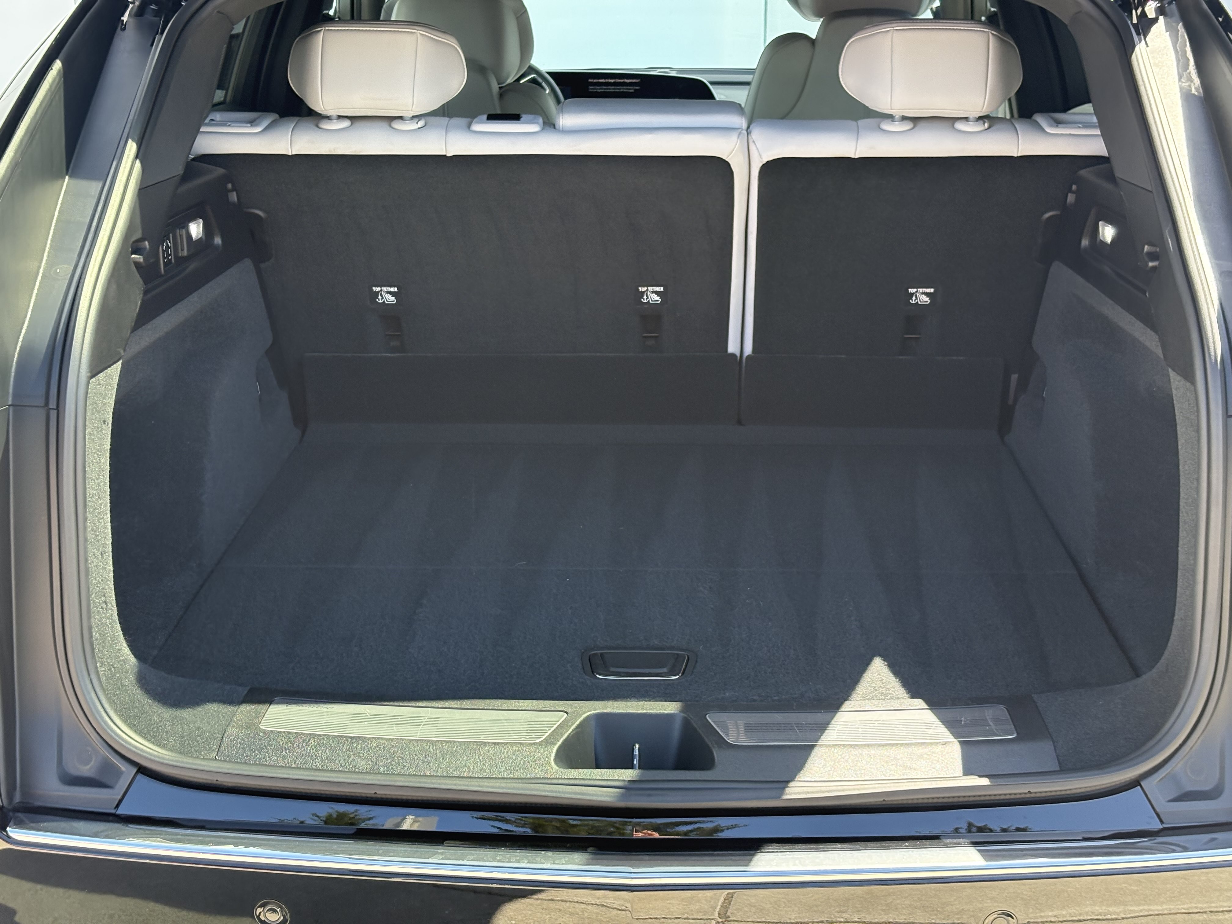 Certified 2024 Cadillac Lyriq Luxury RWD image 9