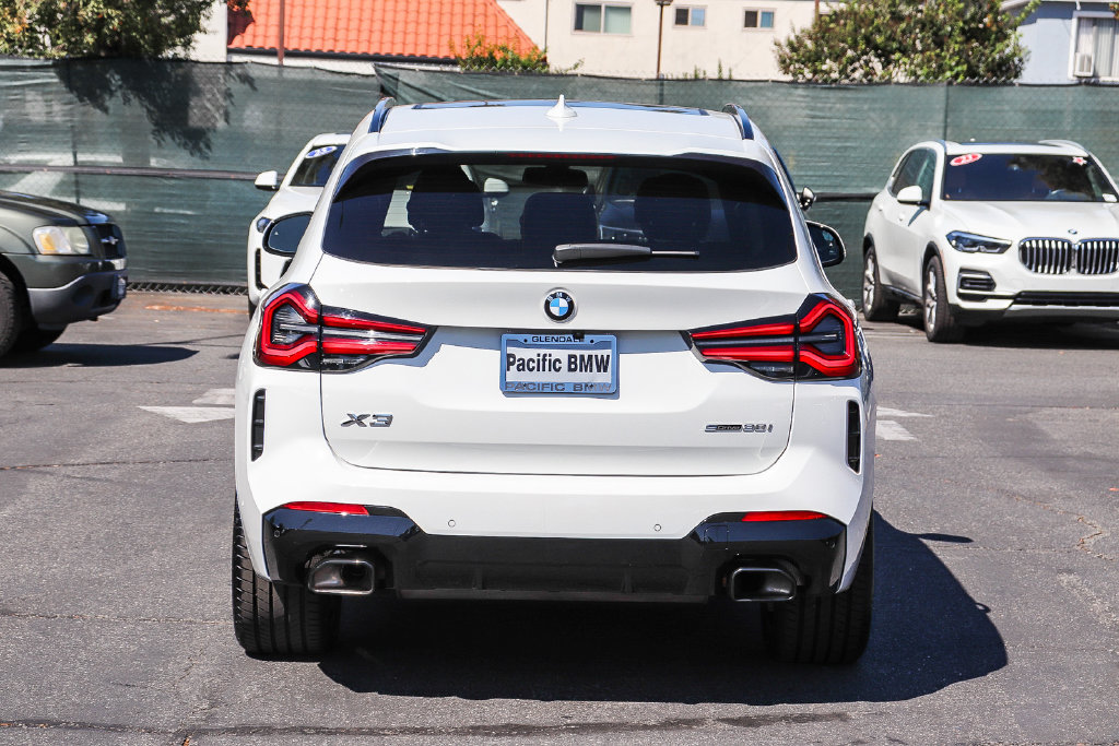 Used 2024 BMW X3 sDrive30i w/ M Sport Package RWD image 5