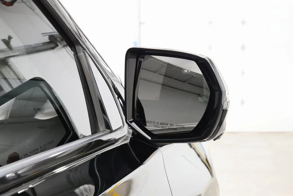 Used 2023 Cadillac Escalade V image 43