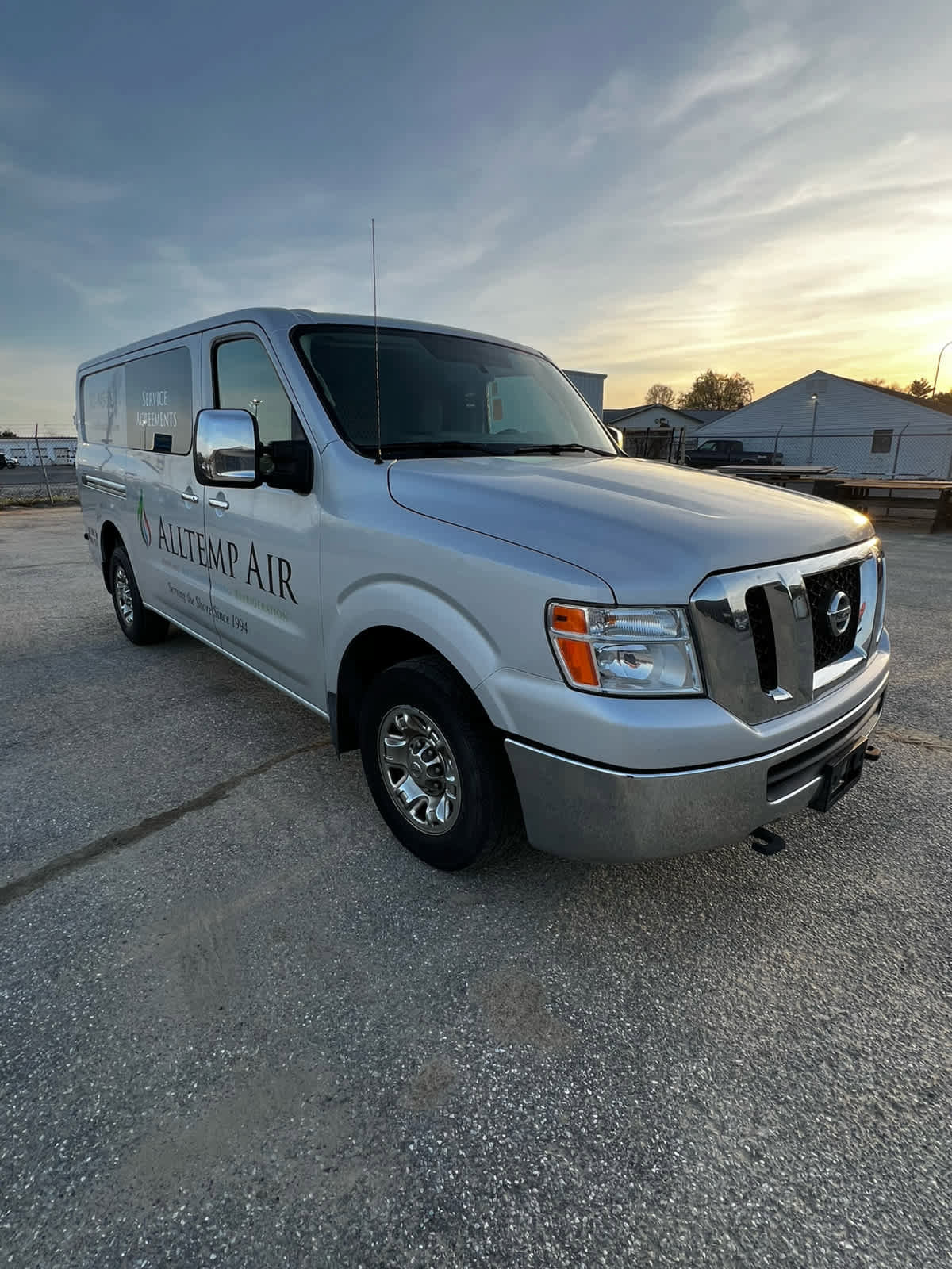 Used 2016 Nissan NV 2500 SL w/ Technology Package image 6