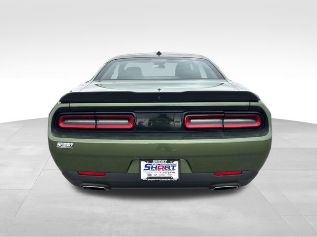 Used 2022 Dodge Challenger SXT w/ Blacktop Package image 4