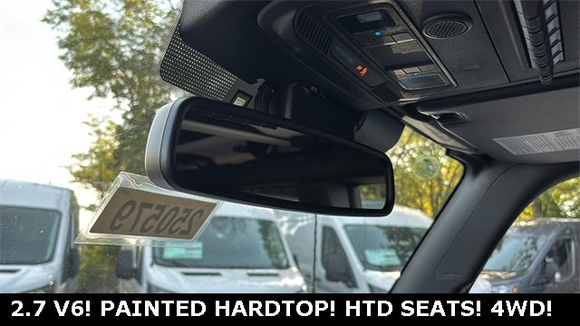 New 2025 Ford Bronco Badlands image 22