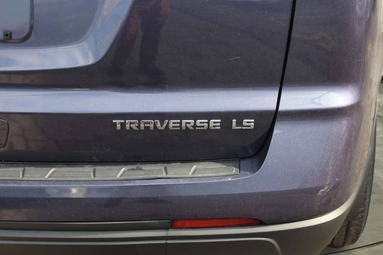 Used 2014 Chevrolet Traverse LS FWD image 9