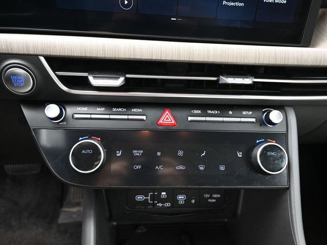 Used 2025 Hyundai Sonata SEL FWD image 29