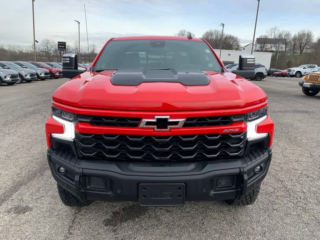 Used 2024 Chevrolet Silverado 1500 ZR2 w/ ZR2 Bison Edition AWD/4WD image 8