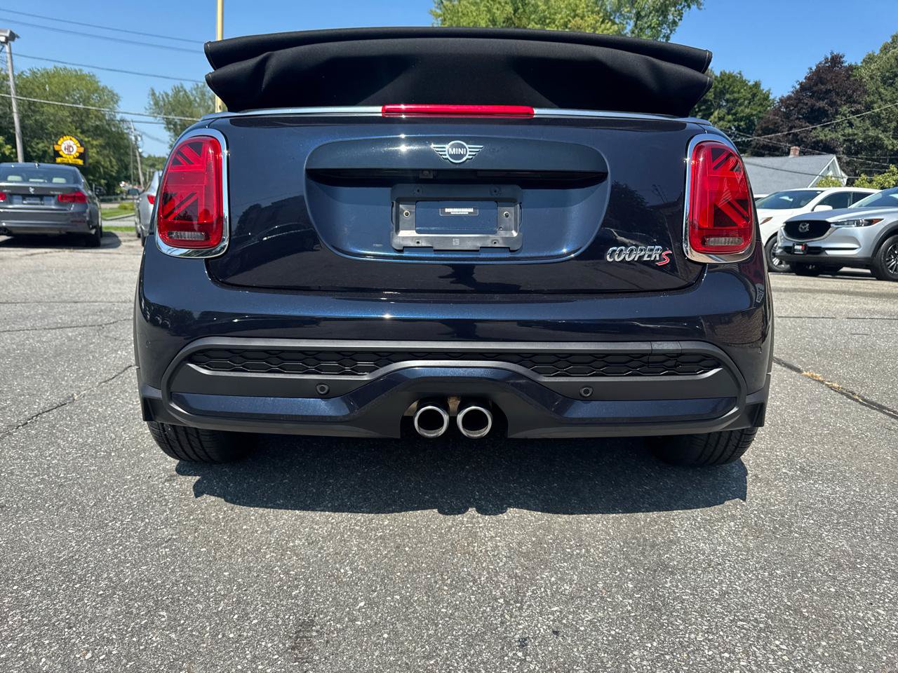 Used 2022 MINI Cooper S FWD image 9