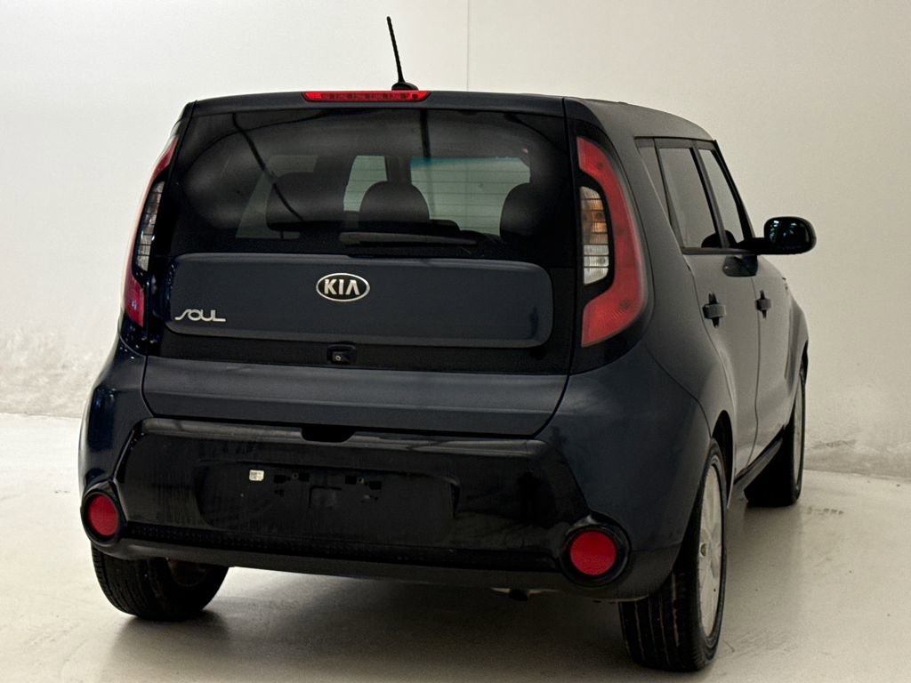 Used 2016 Kia Soul + w/ Audio Package FWD image 9