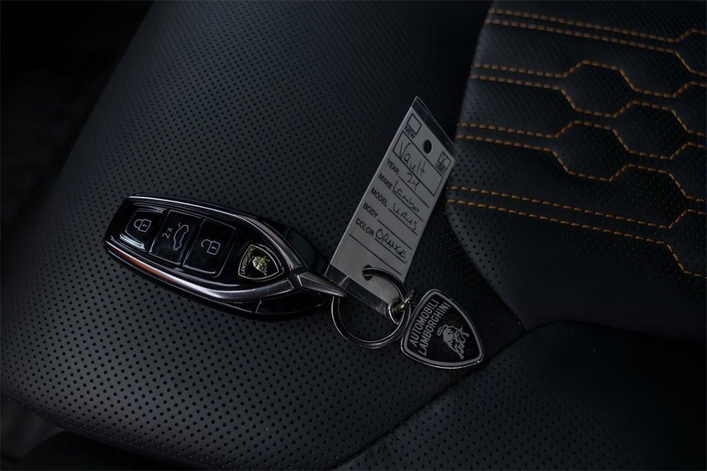 Used 2024 Lamborghini Urus S image 56