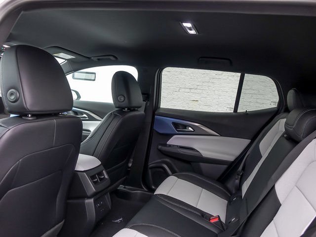 New 2026 Chevrolet Equinox EV LT w/ Convenience Package II FWD image 15