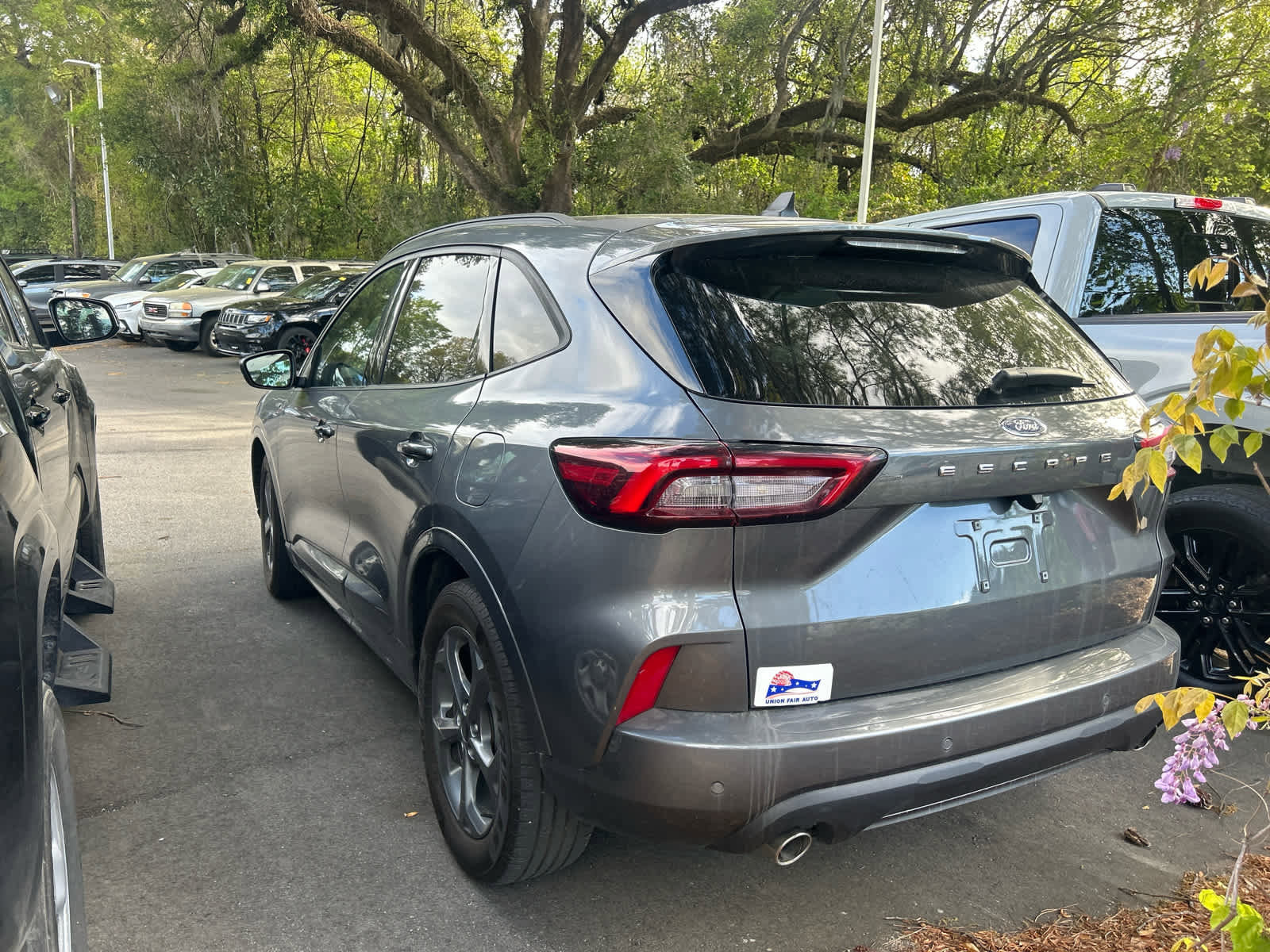 Used 2023 Ford Escape ST-Line w/ Tech Pack #1 image 6