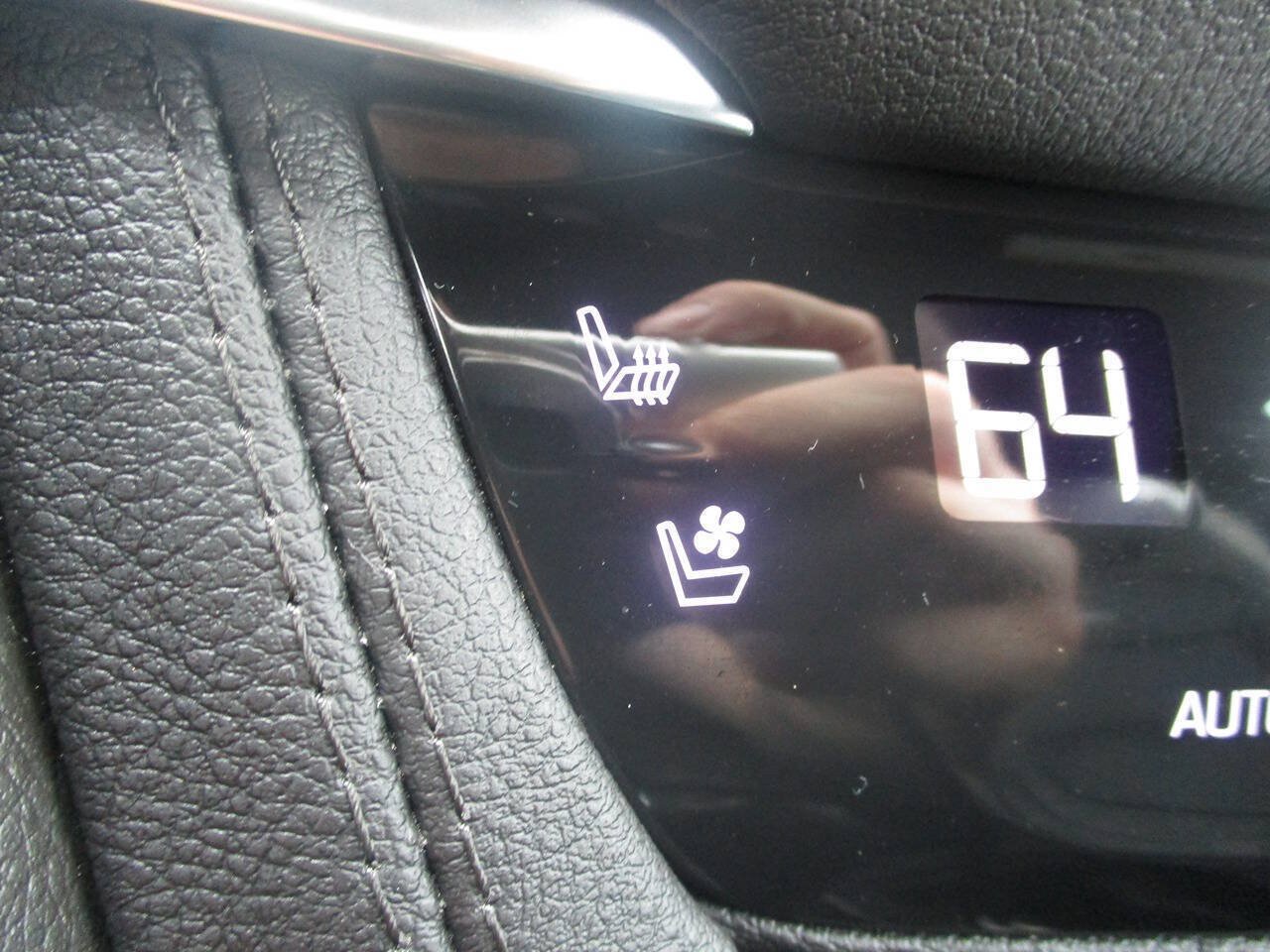 Used 2024 Cadillac XT5 Premium Luxury AWD/4WD image 24