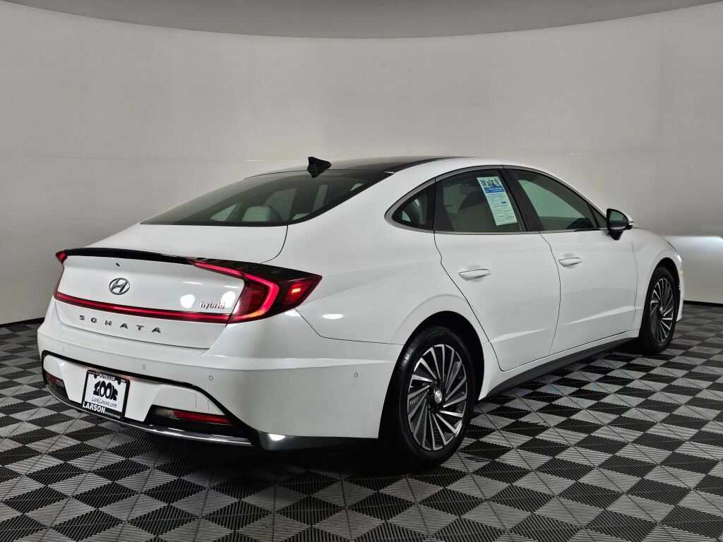 Used 2023 Hyundai Sonata Limited w/ Cargo Package image 3