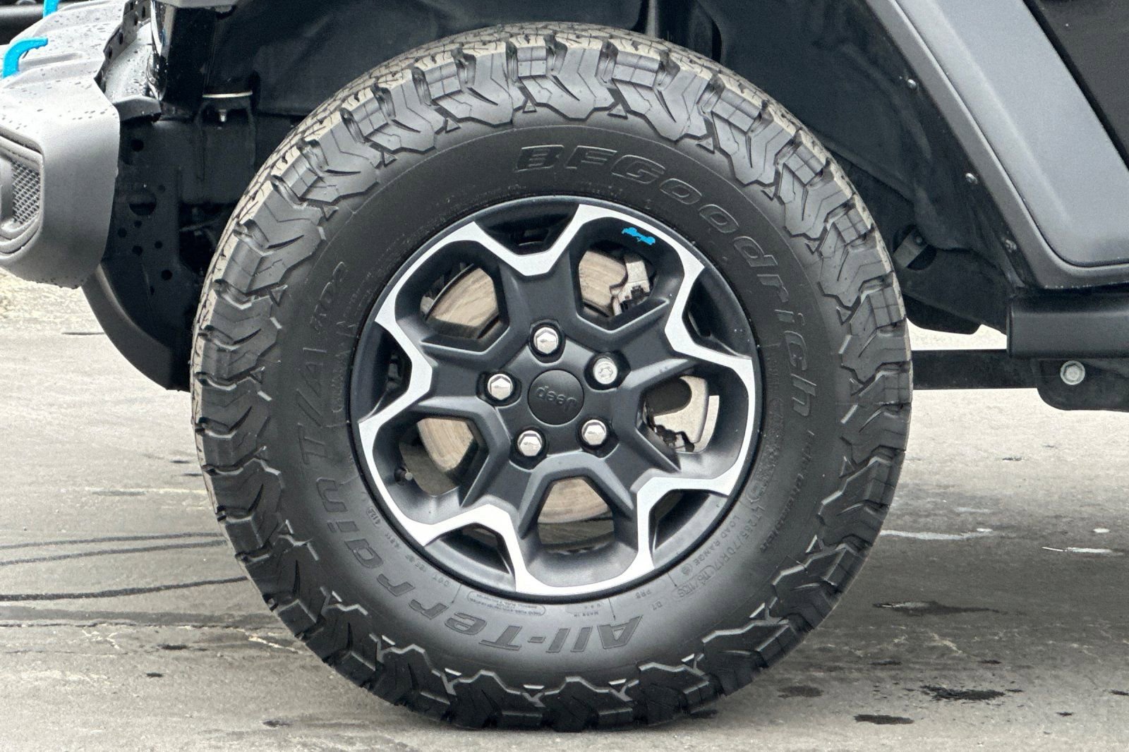 Used 2022 Jeep Wrangler Unlimited Rubicon 4xe image 32