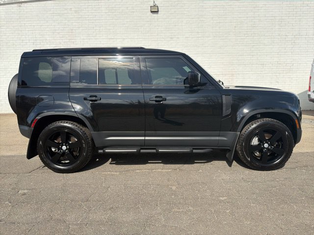 Used 2025 Land Rover Defender 110 SE