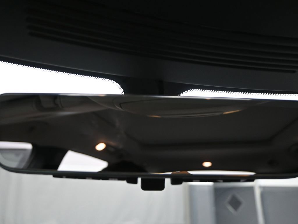 Certified 2025 INFINITI QX60 Luxe w/ Lighting Package (N94) image 21