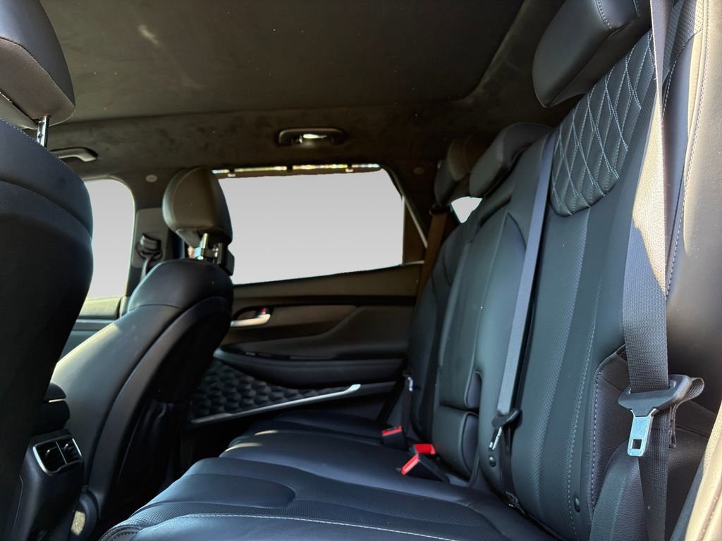 Used 2023 Hyundai Santa Fe Calligraphy image 4