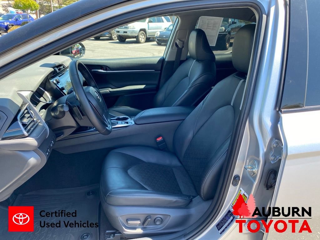 Certified 2020 Toyota Camry XSE FWD image 29