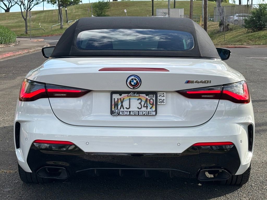 Used 2023 BMW M440i Convertible w/ Premium Package RWD image 4