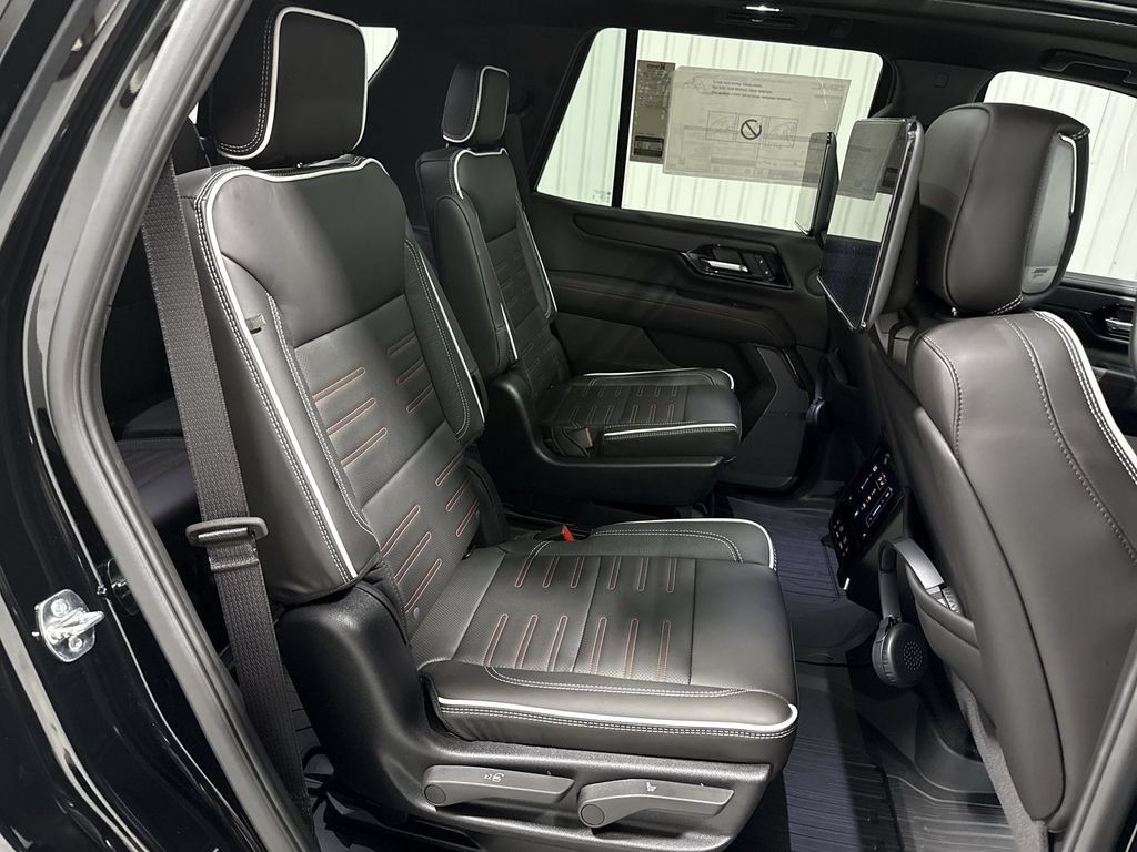 New 2026 GMC Yukon AT4 Ultimate AWD/4WD image 28