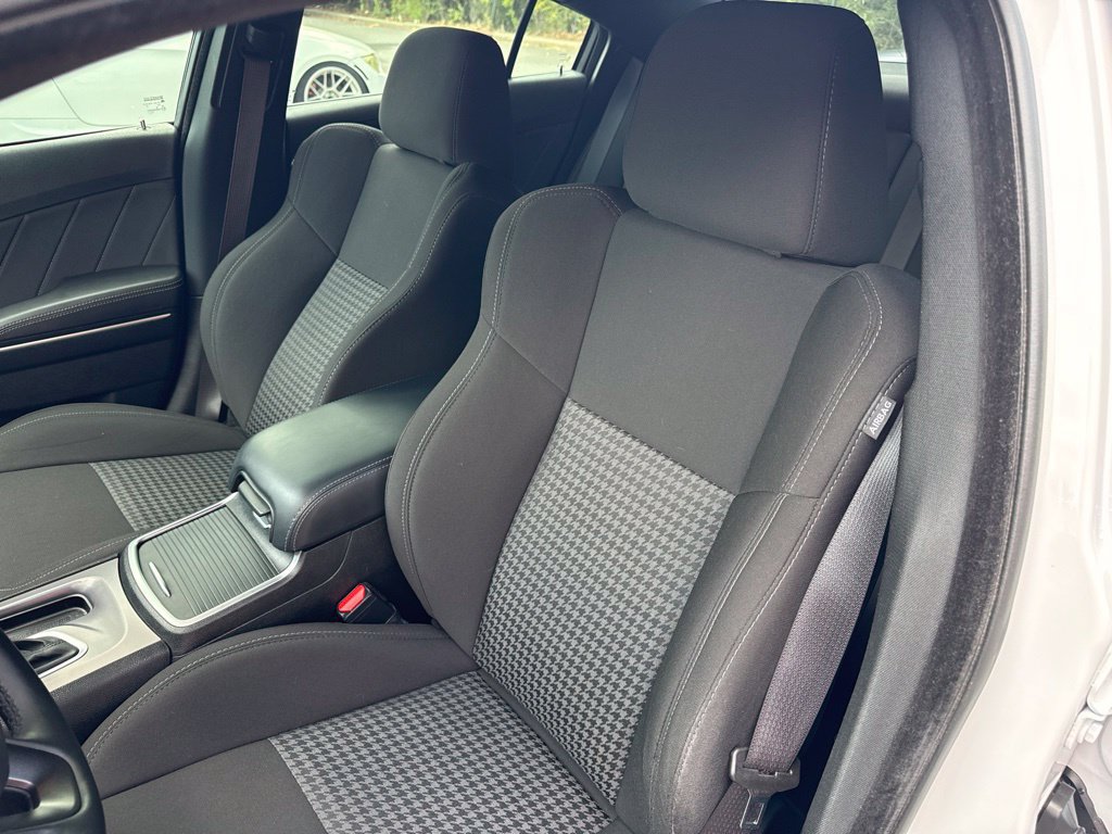 Used 2023 Dodge Charger Scat Pack RWD image 18