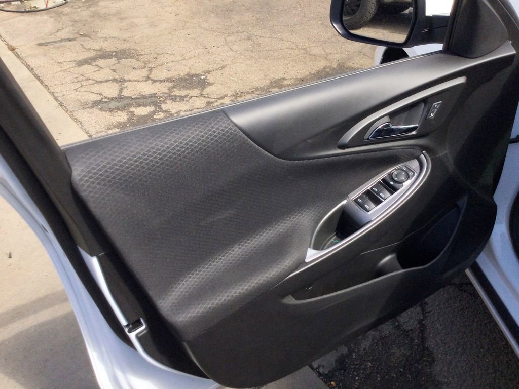 New 2024 Chevrolet Malibu LT FWD image 17