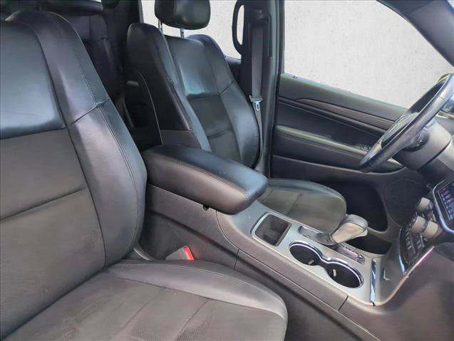 Used 2021 Jeep Grand Cherokee Laredo X AWD/4WD image 24
