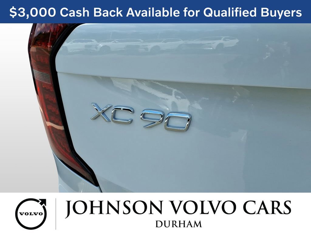 New 2026 Volvo XC90 T8 Plus w/ Protection Package Premier image 5