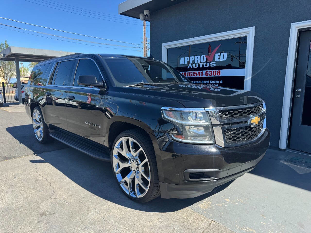 Used 2016 Chevrolet Suburban LT AWD/4WD image 1