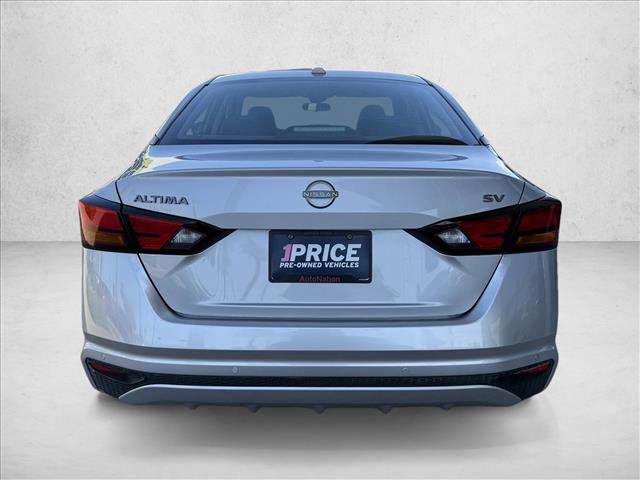 Used 2024 Nissan Altima 2.5 SV FWD image 6
