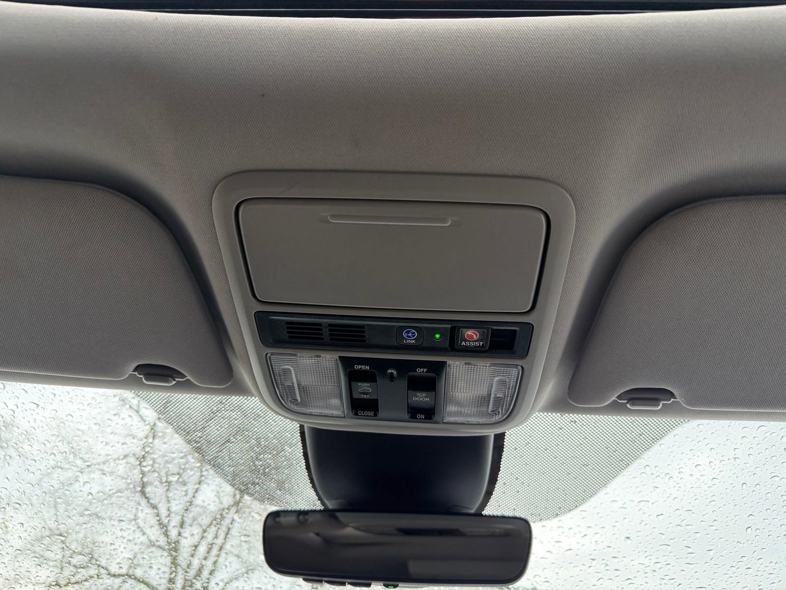 Used 2023 Honda Odyssey Elite image 21