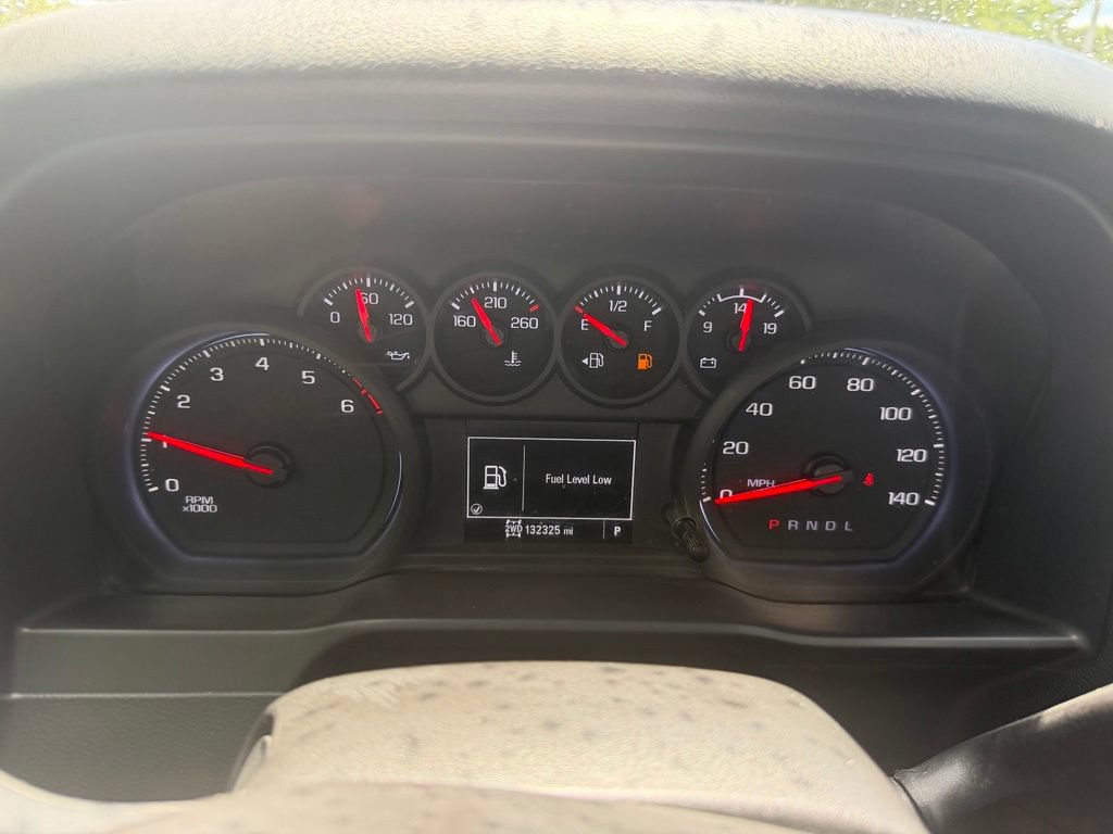 Used 2021 Chevrolet Silverado 2500 W/T w/ WT Convenience Package AWD/4WD image 17
