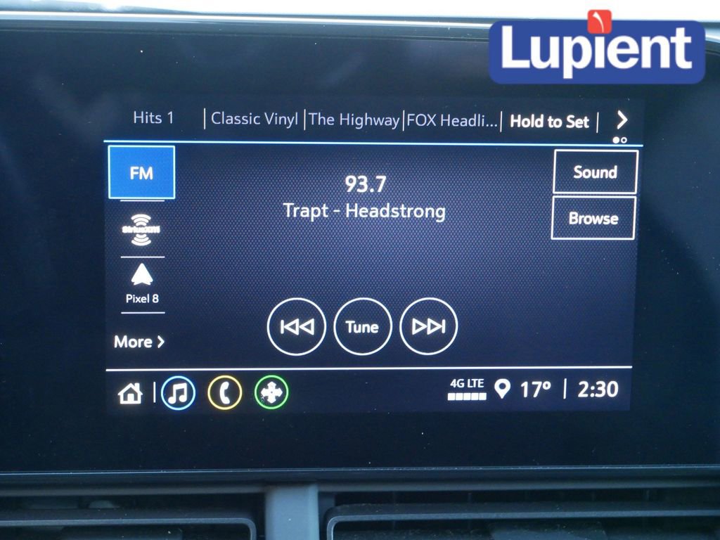 Used 2024 Chevrolet Trax RS image 21